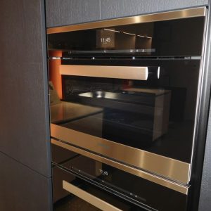 Four vapeur Miele DGCXL 6600